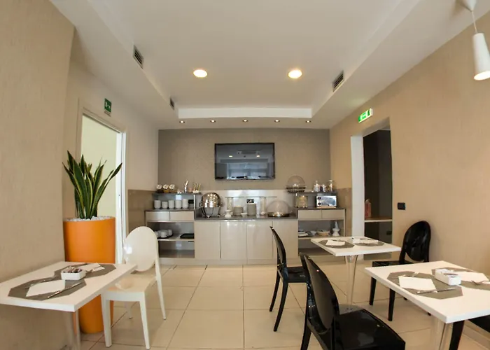 Aniene Hotel 3*